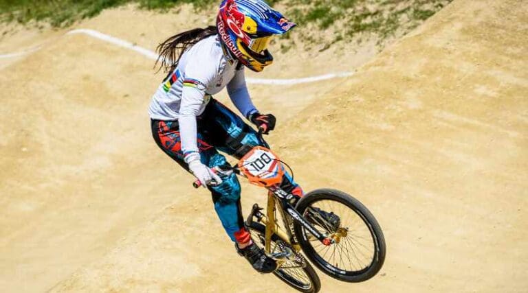 Strijd mee voor equal prize money UCI BMX Supercross