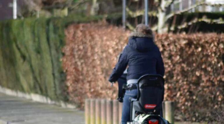 Nederlanders fietsen jaarlijks 360.000 keer de aarde rond.