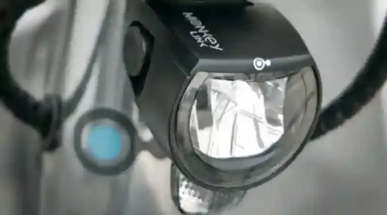 Lichthoeveelheid lumen en lux bij fietslampen?