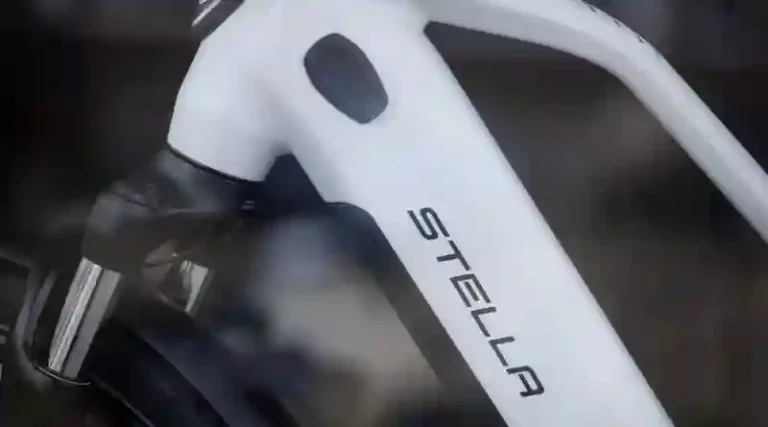 Oud-medewerkers starten initiatief voor reparaties Stella fietsen.