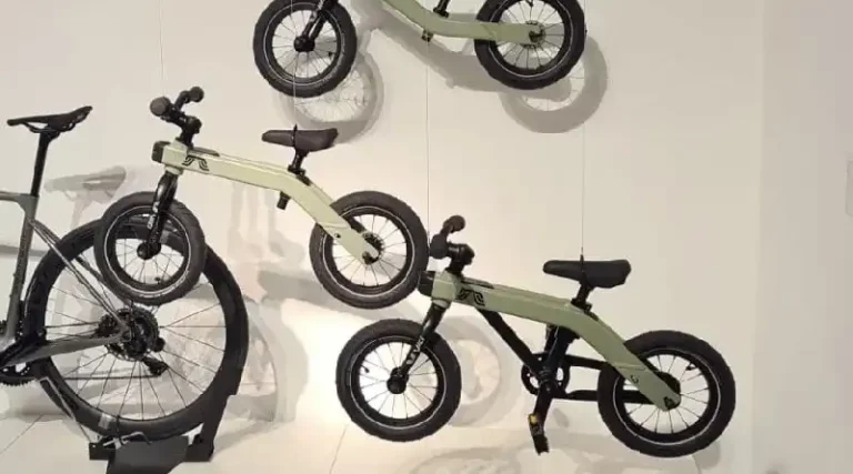 Vici 3-in-1 meegroeifiets breidt samenwerking met PENDLR uit naar België en Luxemburg