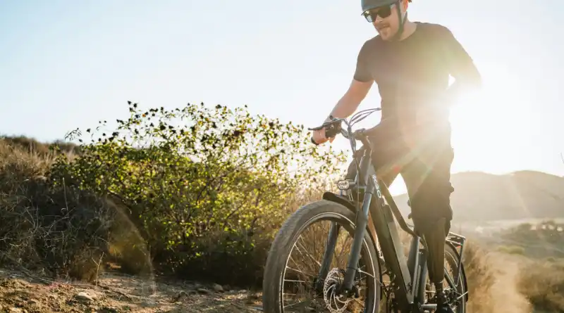 De voordelen van een elektrische fiets huren in Zuid-Limburg