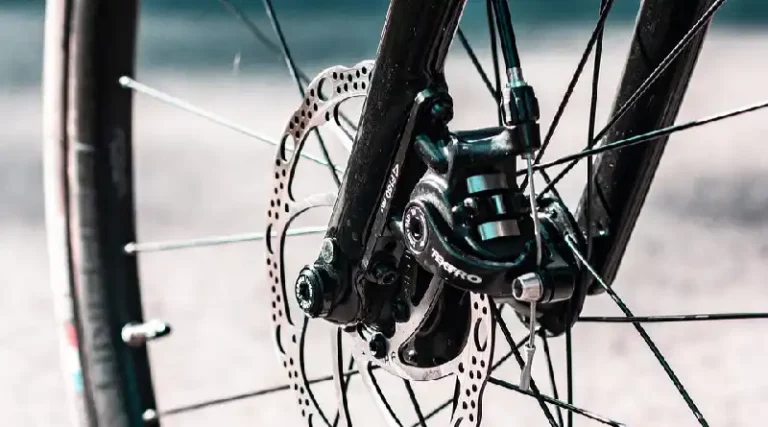 Zes tips tegen piepende schijfremmen te verhelpen