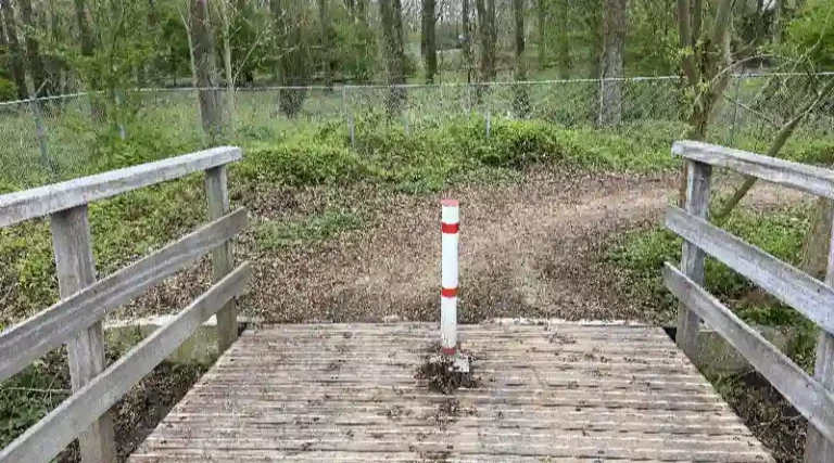 de fietsersbond introduceert de paaltjesmelder samen werken aan veilige fietspaden