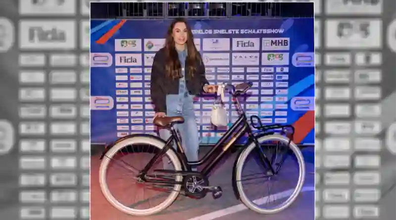 Burgers Fietsen verrast schaatstoppers met fiets